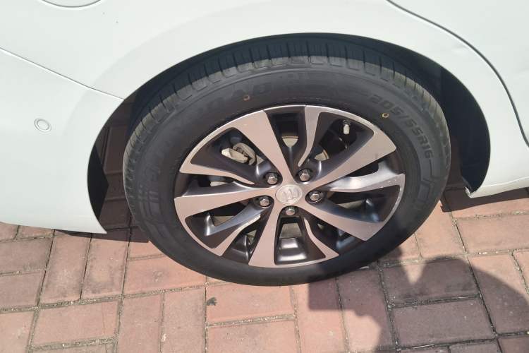 Used Buick Excelle GX 2019 18T Automatic Connected Elite Model China V Standard Exterior 2