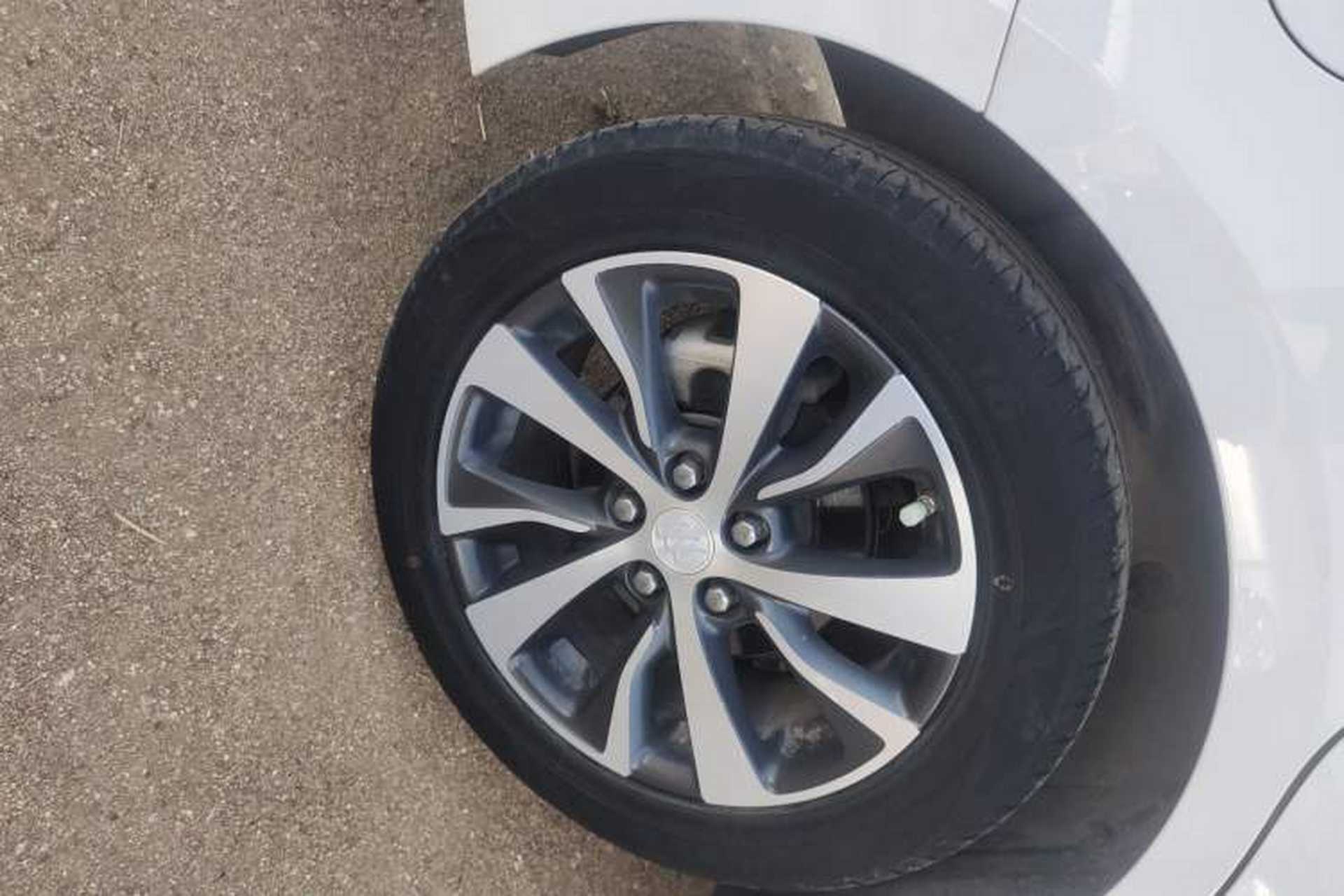 Used Buick Excelle GX 2019 18T Automatic Connected Elite Model China VI Standard Exterior 5