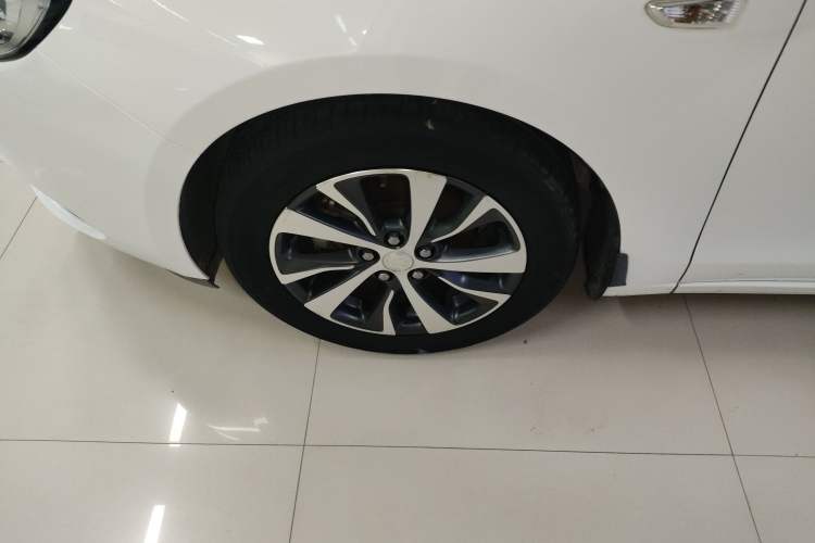 Used Buick Excelle GX 2019 18T Automatic Connected Elite Model China VI Standard Exterior 7