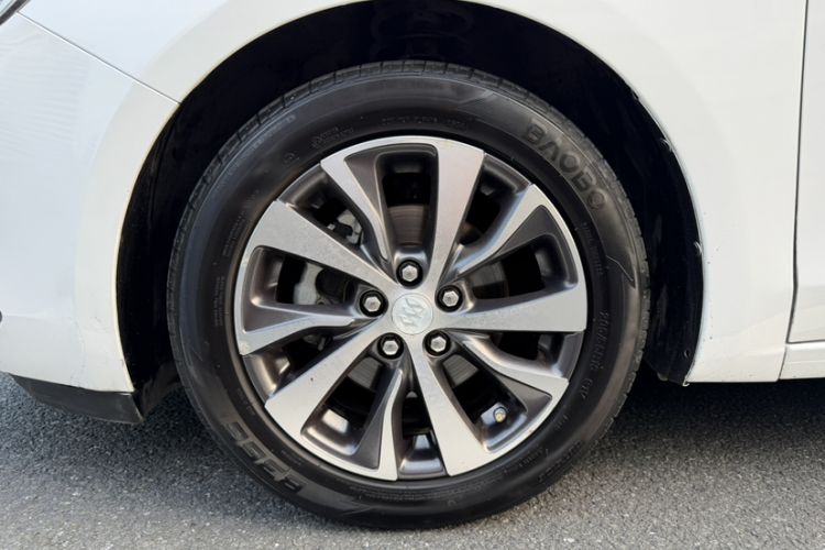 Used Buick Excelle GX 2019 18T Automatic Connected Elite Model China VI Standard Exterior 8