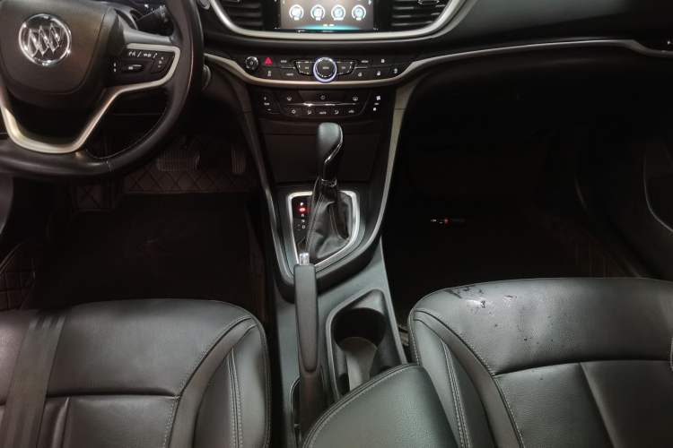 Used Buick Excelle GX 2019 18T Automatic Connected Elite Model China VI Standard Gear Lever