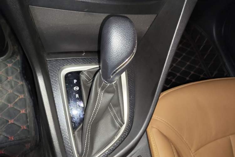 Used Buick Excelle GX 2019 18T Automatic Connected Flagship Version China V Standard Gear Lever