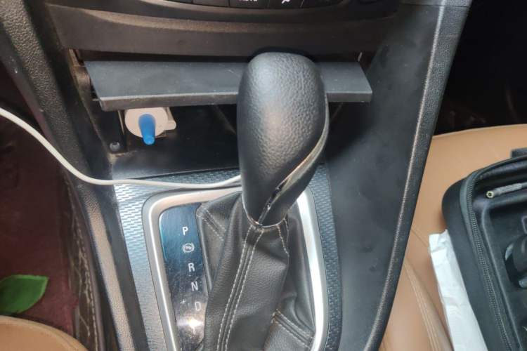 Used Buick Excelle GX 2019 18T Automatic Connected Flagship Version China VI Standard Gear Lever