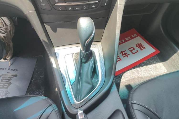 Used Buick Excelle GX 2019 18T Automatic Connected Elite Model China VI Standard Gear Lever