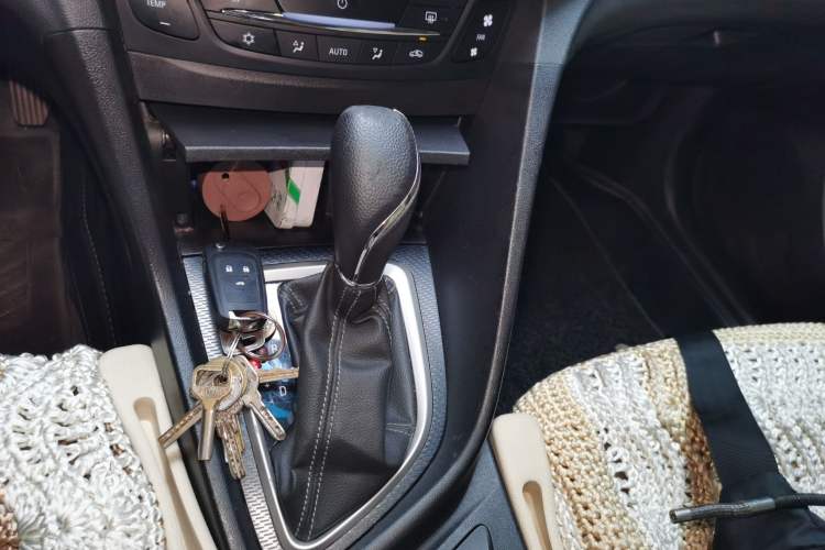 Used Buick Excelle GX 2019 18T Automatic Connected Flagship Version China VI Standard Gear Lever