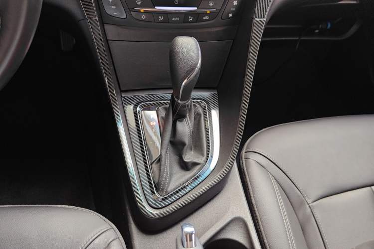 Used Buick Excelle GX 2019 18T Automatic Connected Elite Model China VI Standard Gear Lever
