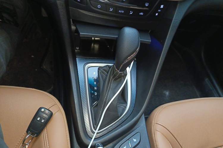 Used Buick Excelle GX 2019 18T Automatic Connected Flagship Version China VI Standard Gear Lever