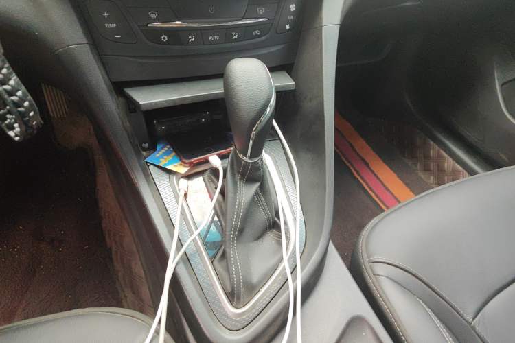Used Buick Excelle GX 2019 18T Automatic Connected Elite Model China VI Standard Gear Lever