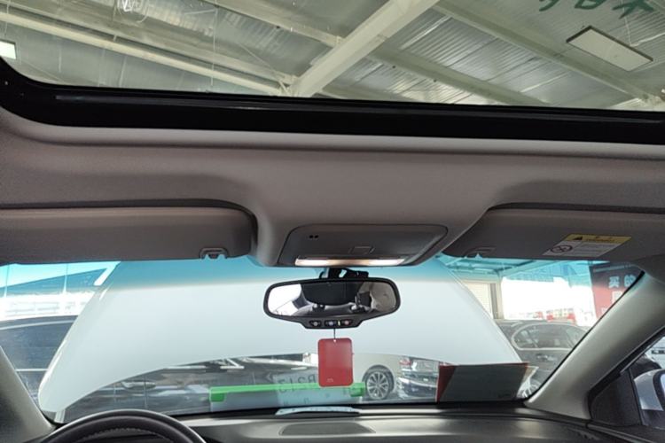 Used Buick Excelle GX 2019 18T Automatic Connected Elite Model China VI Standard Headliner