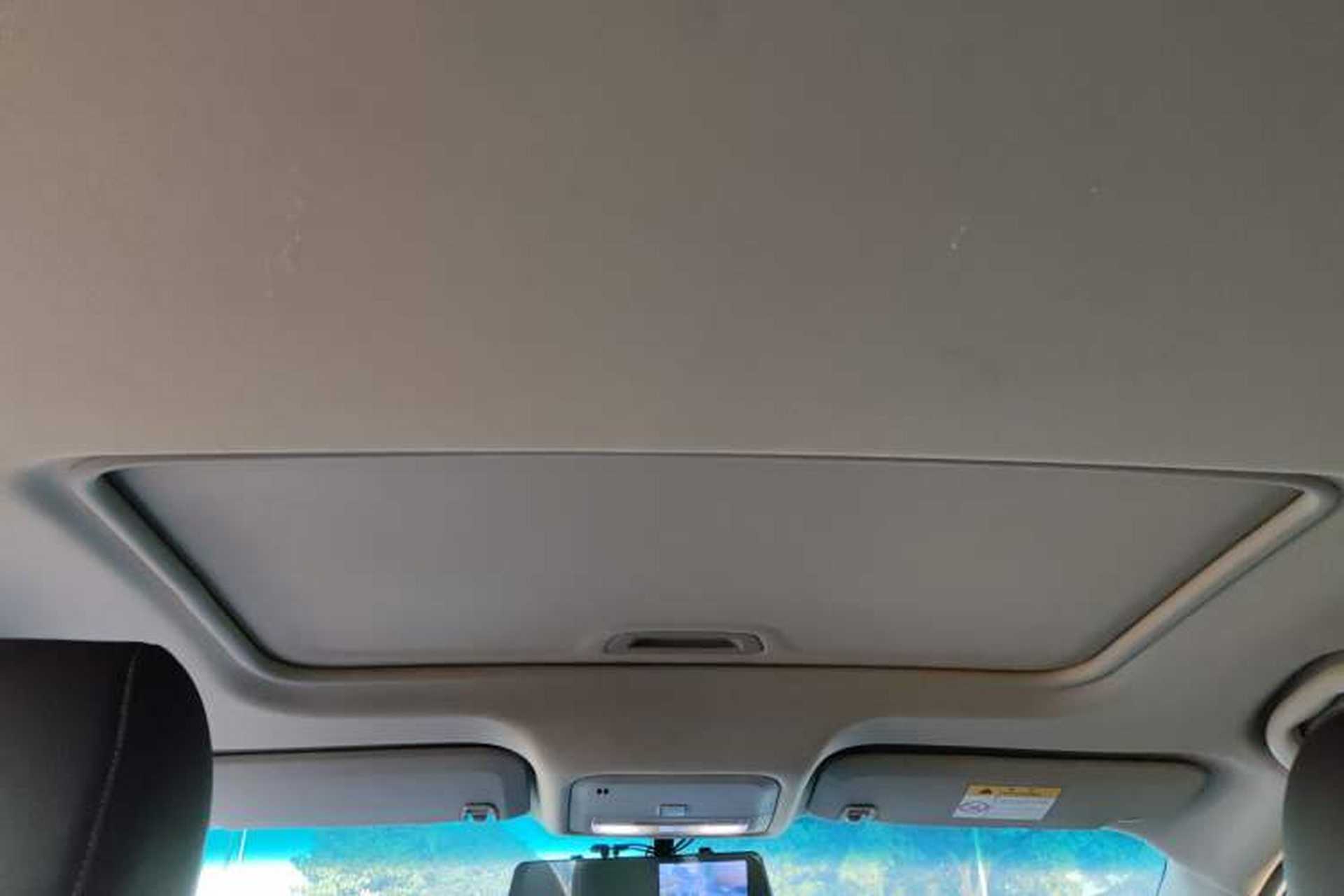 Used Buick Excelle GX 2019 18T Automatic Connected Elite Model China V Standard Headliner