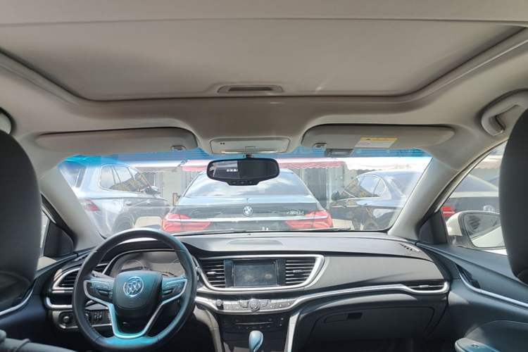 Used Buick Excelle GX 2019 18T Automatic Connected Elite Model China VI Standard Headliner