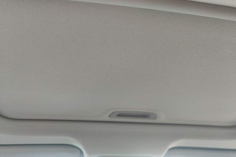 Used Buick Excelle GX 2019 18T Automatic Connected Flagship Version China VI Standard Headliner