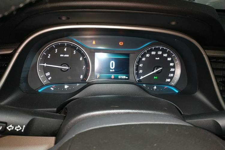 Used Buick Excelle GX 2019 15T Dual-Clutch Connected Elite Version China V Standard Instrument Cluster