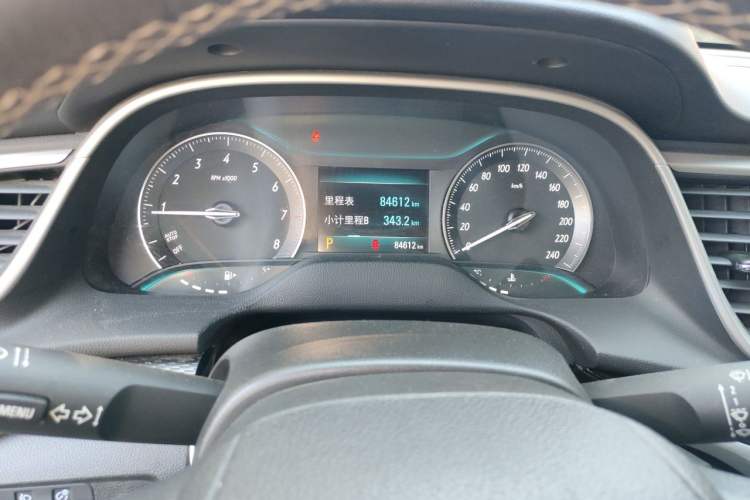 Used Buick Excelle GX 2019 18T Automatic Connected Elite Model China VI Standard Instrument Cluster
