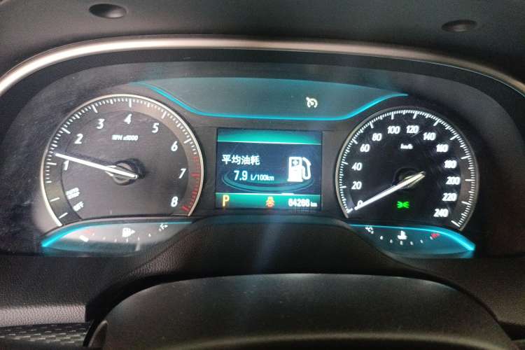 Used Buick Excelle GX 2019 18T Automatic Connected Elite Model China VI Standard Instrument Cluster