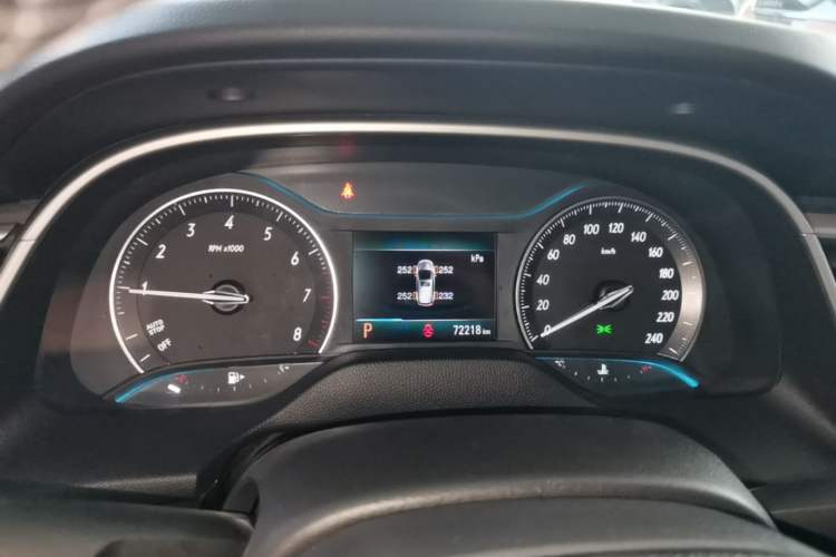 Used Buick Excelle GX 2019 15T Dual-Clutch Connected Elite Version China V Standard Instrument Cluster
