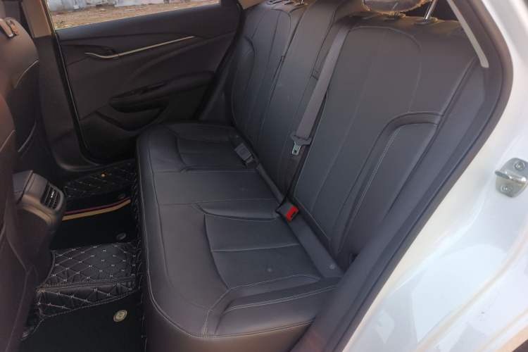 Used Buick Excelle GX 2019 18T Automatic Connected Elite Model China VI Standard Interior 1