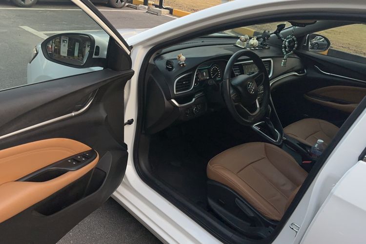 Used Buick Excelle GX 2019 18T Automatic Connected Flagship Version China V Standard Interior 2