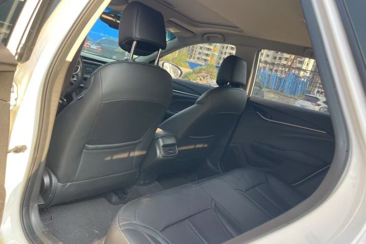 Used Buick Excelle GX 2019 18T Automatic Connected Elite Model China VI Standard Interior 3