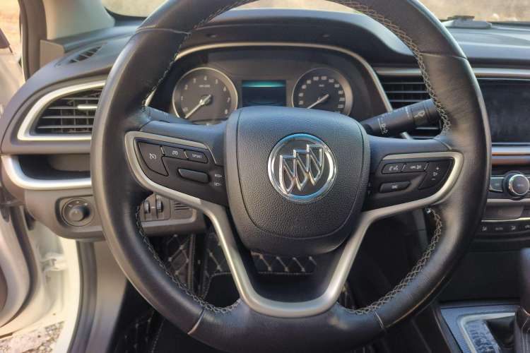 Used Buick Excelle GX 2019 18T Automatic Connected Elite Model China VI Standard Interior 6