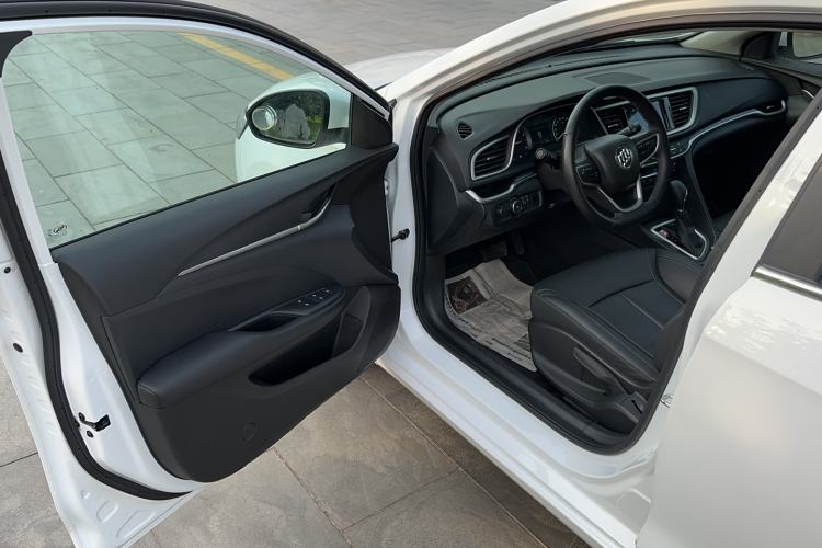 Used Buick Excelle GX 2019 18T Automatic Connected Elite Model China VI Standard Interior 7