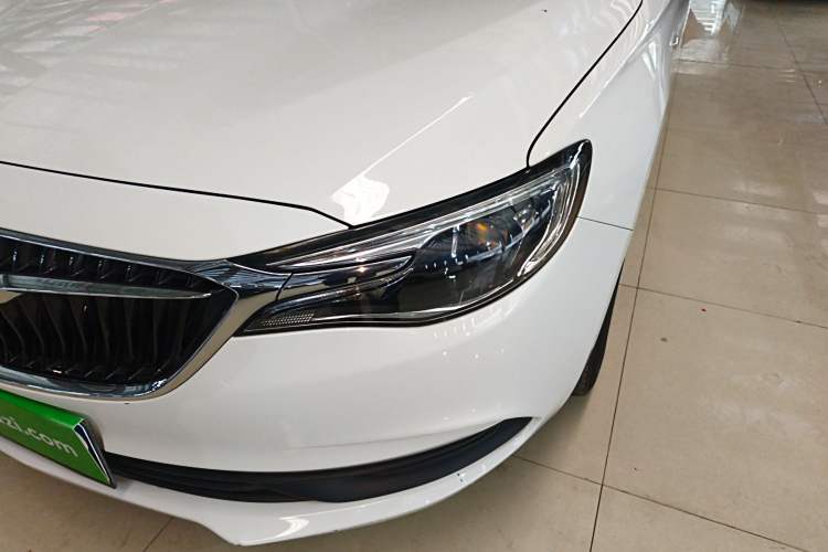 Used Buick Excelle GX 2019 18T Automatic Connected Elite Model China V Standard Left Front Headlight