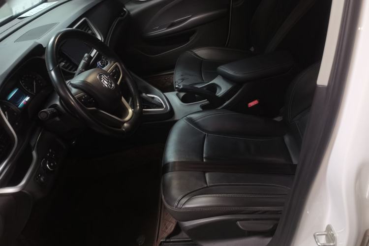 Used Buick Excelle GX 2019 18T Automatic Connected Elite Model China VI Standard Left Front Seat