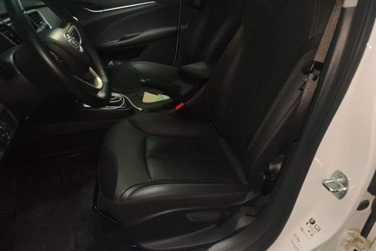 Used Buick Excelle GX 2019 18T Automatic Connected Elite Model China VI Standard Left Front Seat