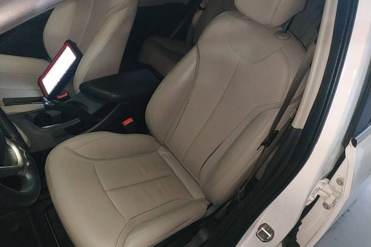Used Buick Excelle GX 2019 15T Dual-Clutch Connected Elite Version China V Standard Left Front Seat