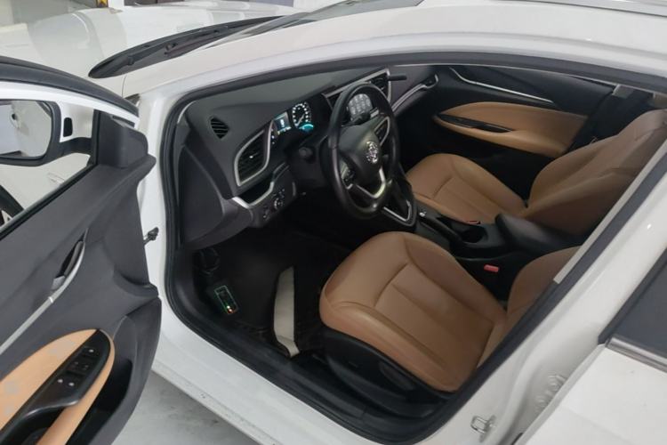 Used Buick Excelle GX 2019 18T Automatic Connected Flagship Version China VI Standard Left Front Seat
