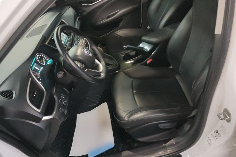 Used Buick Excelle GX 2019 18T Automatic Connected Elite Model China VI Standard Left Front Seat