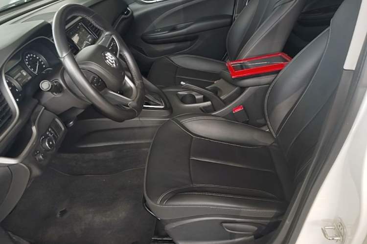 Used Buick Excelle GX 2019 18T Automatic Connected Elite Model China VI Standard Left Front Seat
