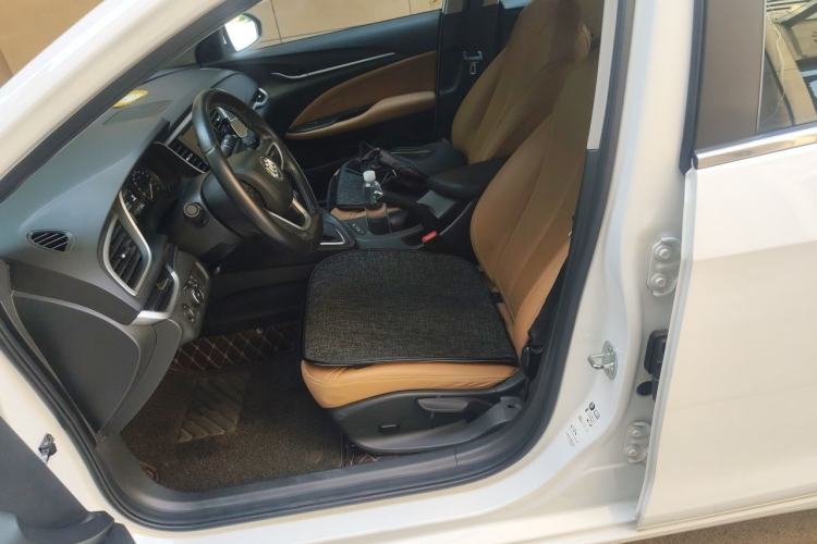 Used Buick Excelle GX 2019 18T Automatic Connected Flagship Version China VI Standard Left Front Seat