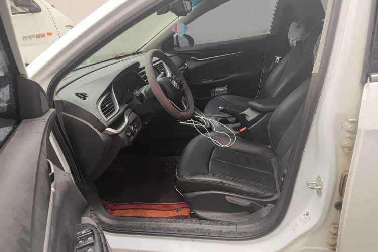 Used Buick Excelle GX 2019 18T Automatic Connected Elite Model China VI Standard Left Front Seat