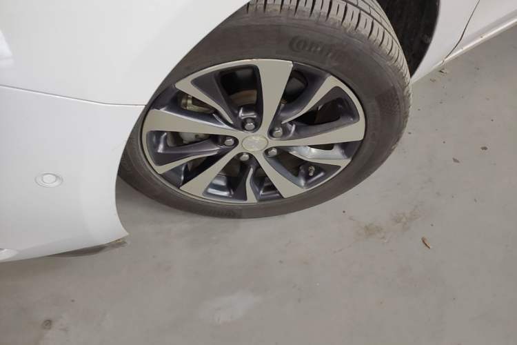 Used Buick Excelle GX 2019 18T Automatic Connected Flagship Version China V Standard Left Front Wheel Hub