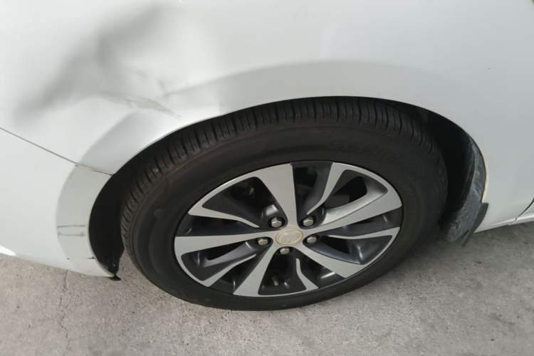 Used Buick Excelle GX 2019 18T Automatic Connected Elite Model China V Standard Left Front Wheel Hub