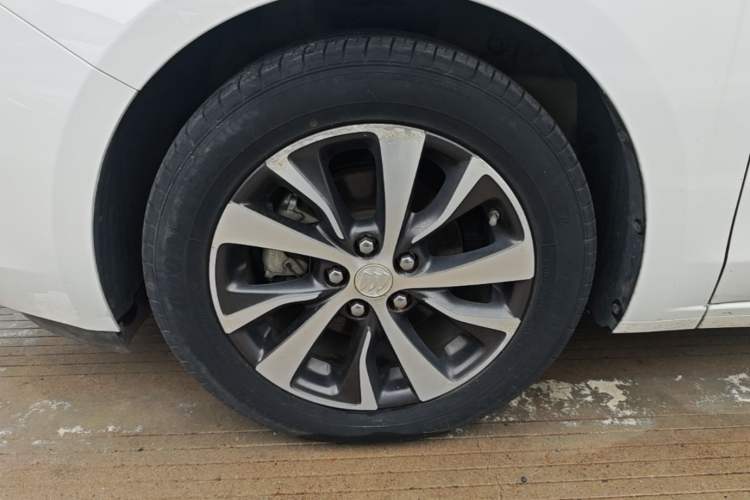 Used Buick Excelle GX 2019 18T Automatic Connected Elite Model China VI Standard Left Front Wheel Hub