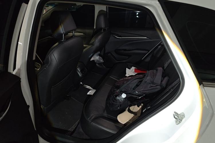 Used Buick Excelle GX 2019 18T Automatic Connected Elite Model China VI Standard Left Rear Seat