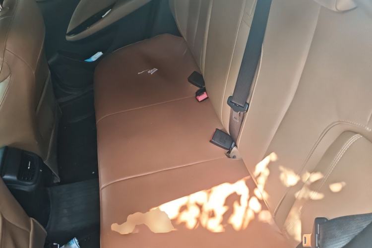 Used Buick Excelle GX 2019 18T Automatic Connected Flagship Version China VI Standard Left Rear Seat