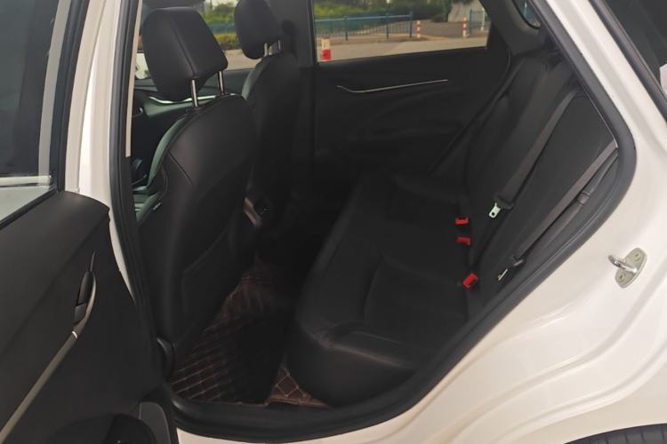 Used Buick Excelle GX 2019 18T Automatic Connected Elite Model China VI Standard Left Rear Seat