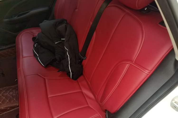 Used Buick Excelle GX 2019 18T Automatic Connected Elite Model China V Standard Left Rear Seat