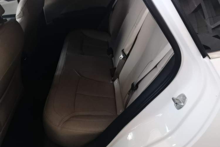 Used Buick Excelle GX 2019 15T Dual-Clutch Connected Elite Version China V Standard Left Rear Seat