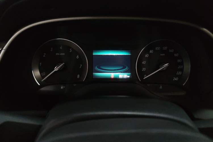 Used Buick Excelle GX 2019 18T Automatic Connected Elite Model China VI Standard Odometer Close Up
