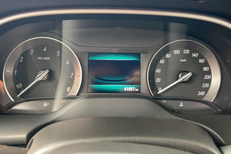 Used Buick Excelle GX 2019 18T Automatic Connected Elite Model China VI Standard Odometer Close Up