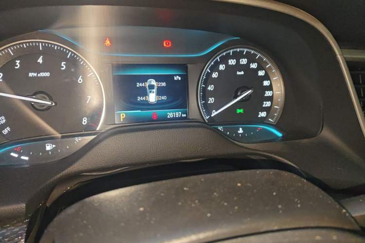 Used Buick Excelle GX 2019 18T Automatic Connected Elite Model China VI Standard Odometer Close Up