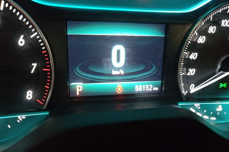 Used Buick Excelle GX 2019 18T Automatic Connected Elite Model China VI Standard Odometer Close Up