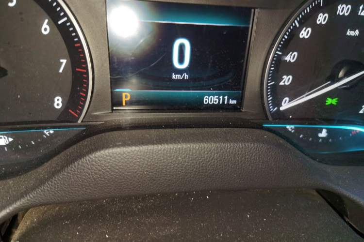 Used Buick Excelle GX 2019 18T Automatic Connected Elite Model China V Standard Odometer Close Up