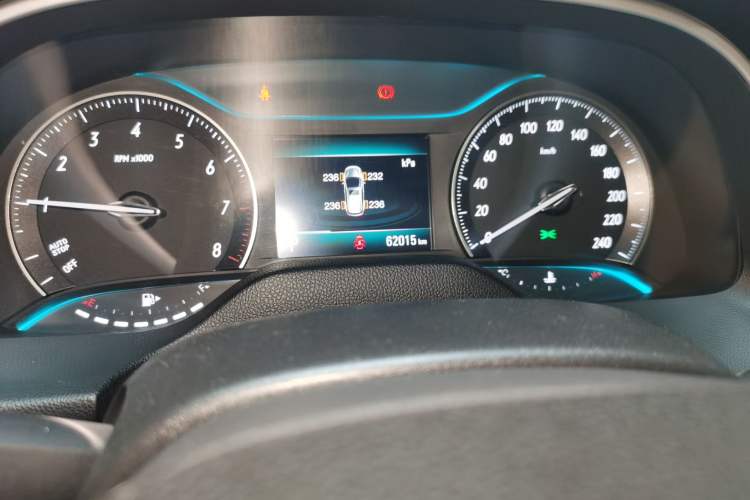 Used Buick Excelle GX 2019 18T Automatic Connected Flagship Version China VI Standard Odometer Close Up