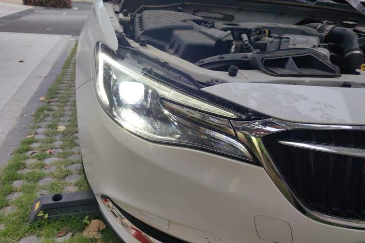 Used Buick Excelle GX 2019 18T Automatic Connected Elite Model China V Standard Right Front Headlight