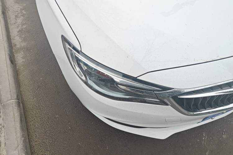 Used Buick Excelle GX 2019 18T Automatic Connected Elite Model China VI Standard Right Front Headlight